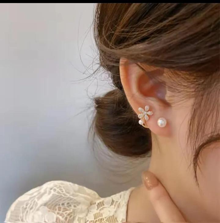 Flower Design Artificial Stones Earings