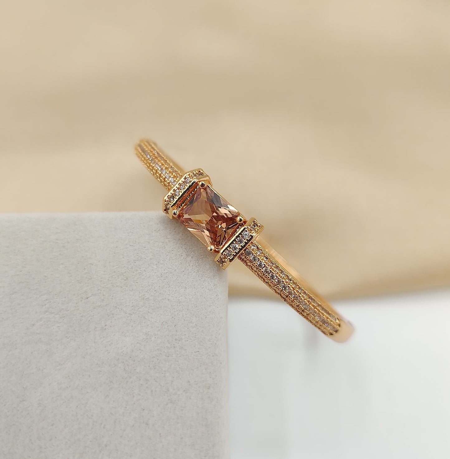 Fancy Zircone Stone Handcuff
