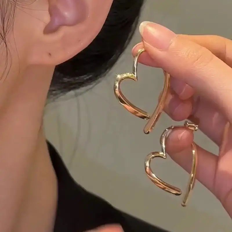 Asymmetrical Heart Outline Earrings