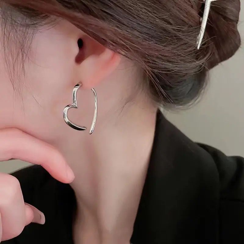 Asymmetrical Heart Outline Earrings