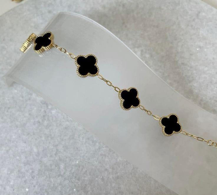 Elegant Black Clover Gold Chain Bracelet