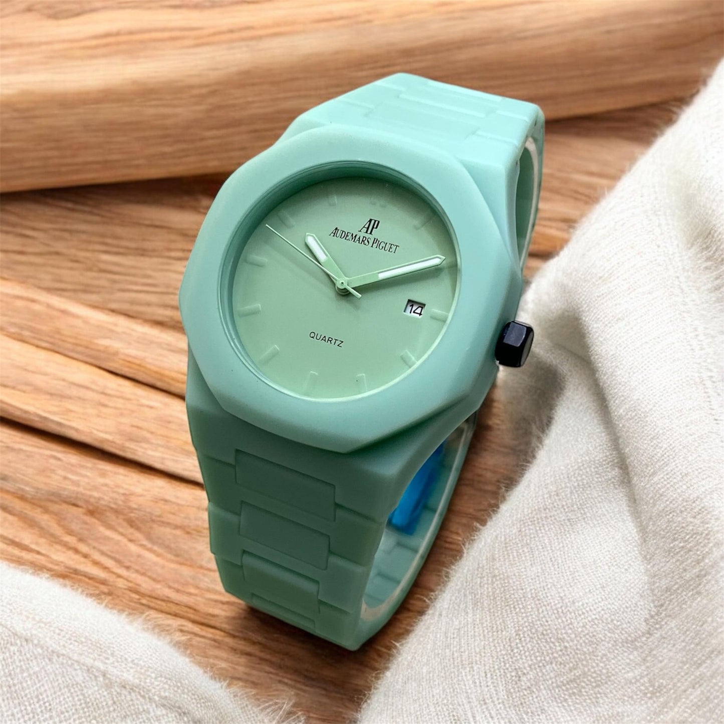 Audemars Piguet-Inspired Quartz Wristwatch