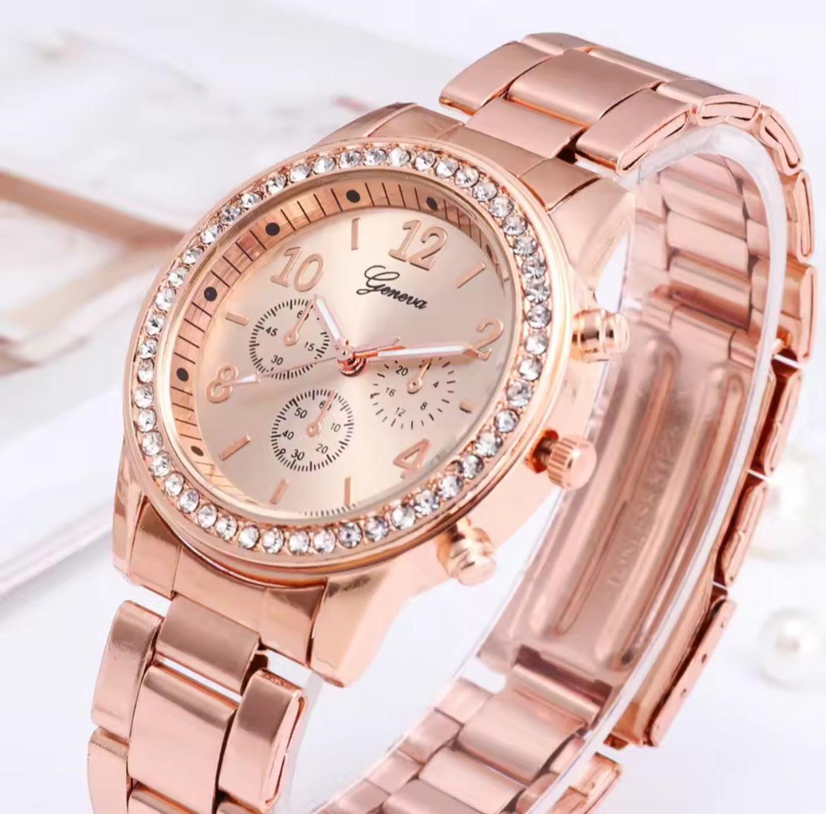 Geneva Luxe Rose Gold Crystal Watch – Timeless Sparkle
