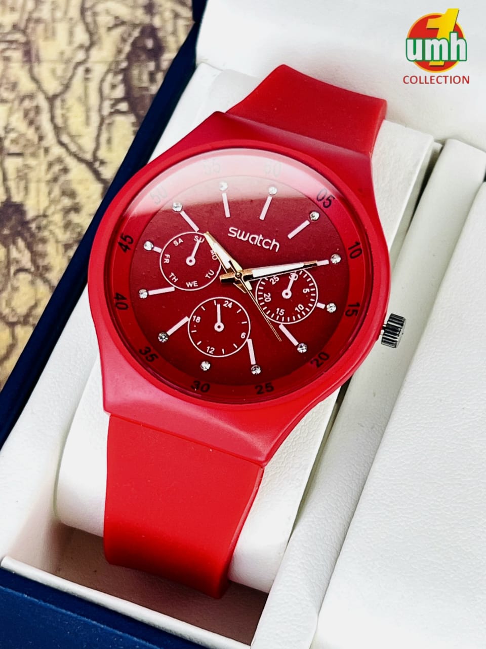 Stylish Silicone Strap Analog Watch