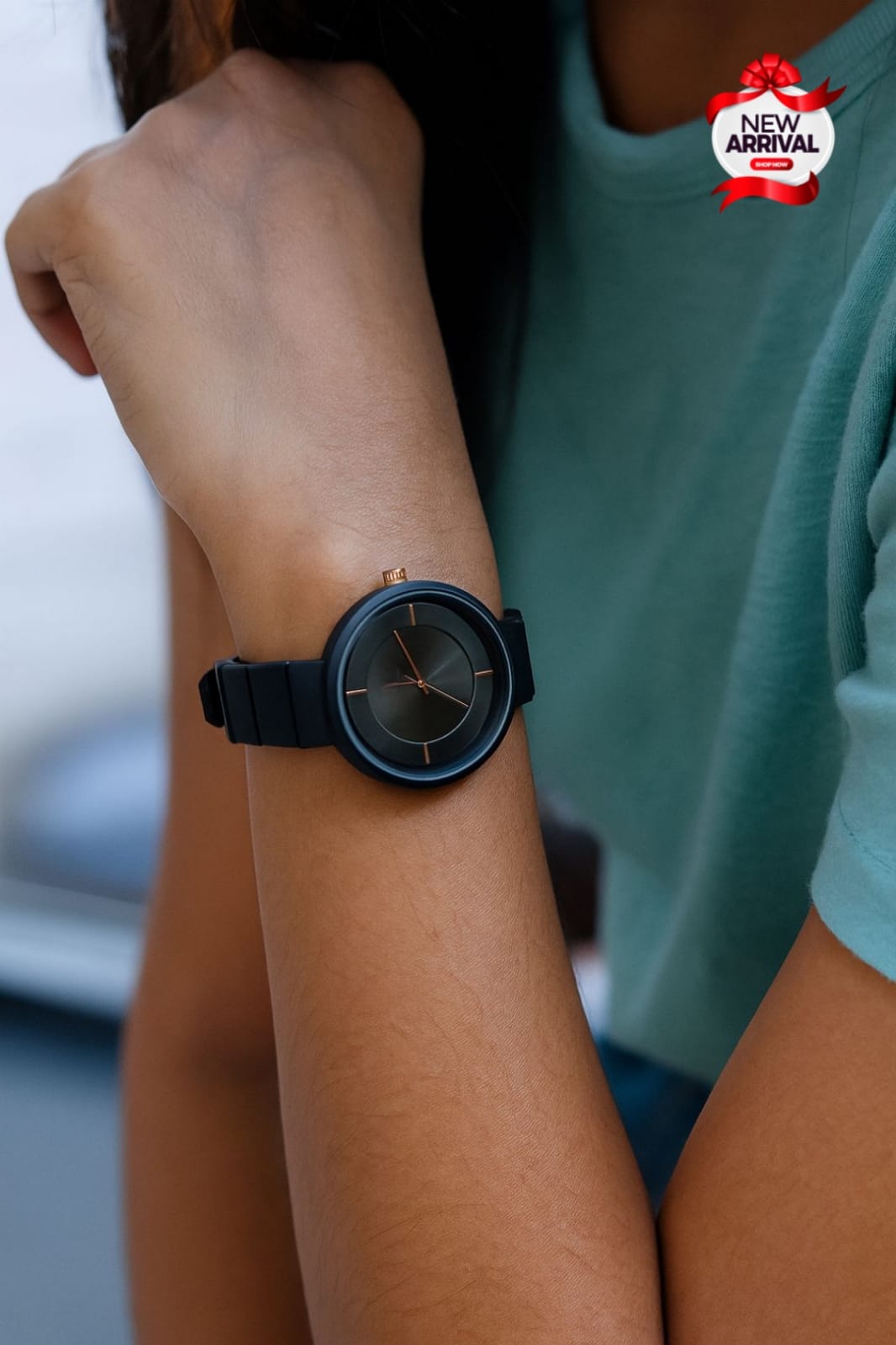 Minimalist Round Dial Wristwatch by XENLEX