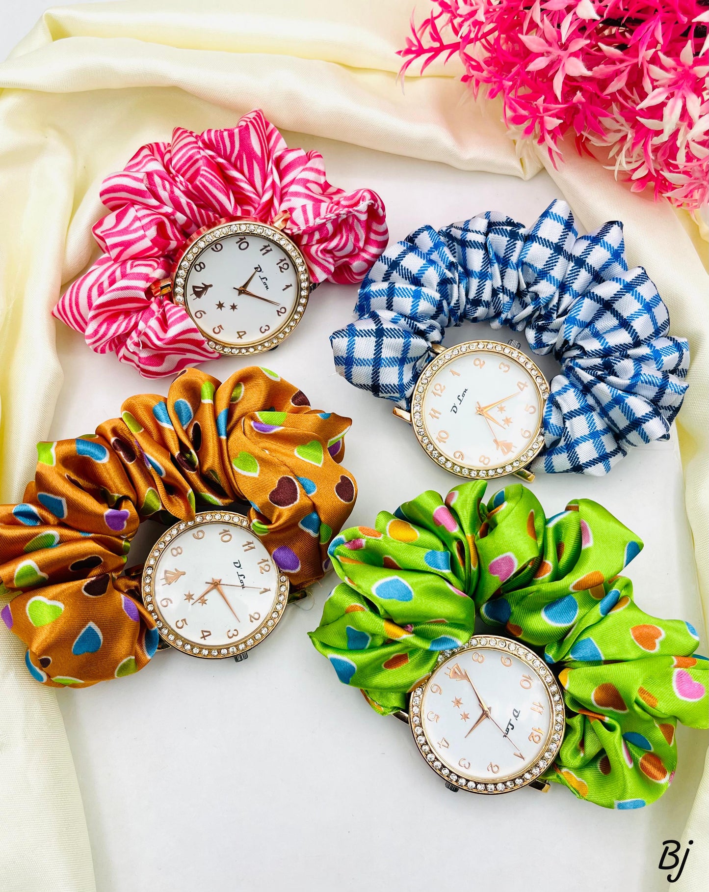 🕰️ Scrunchie Watch – Elegant Timepiece