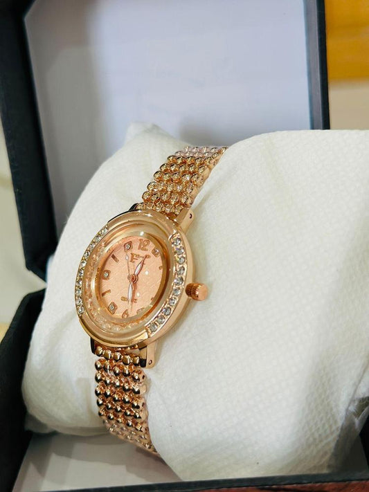 women's watch with chain Strap