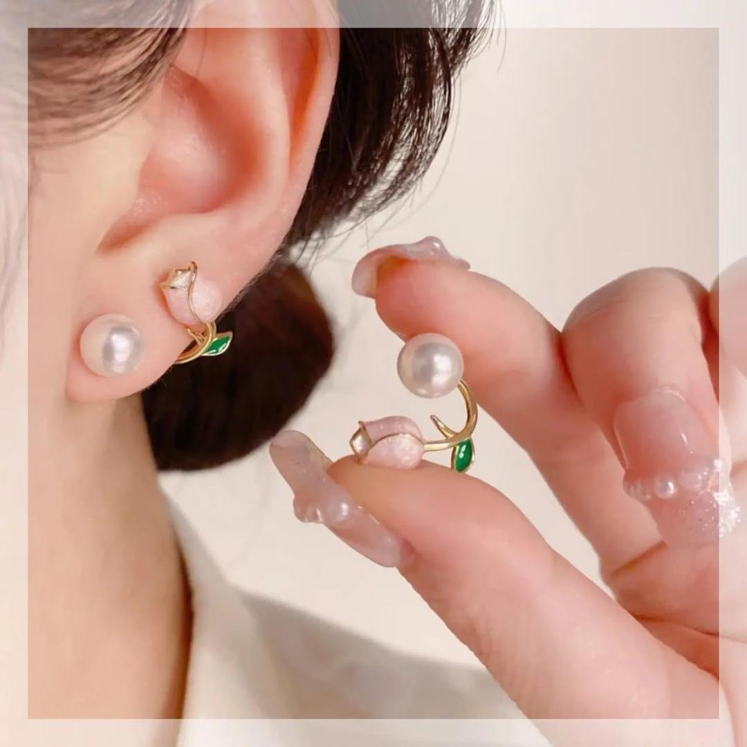 Tulip Peach Flower Design Studs