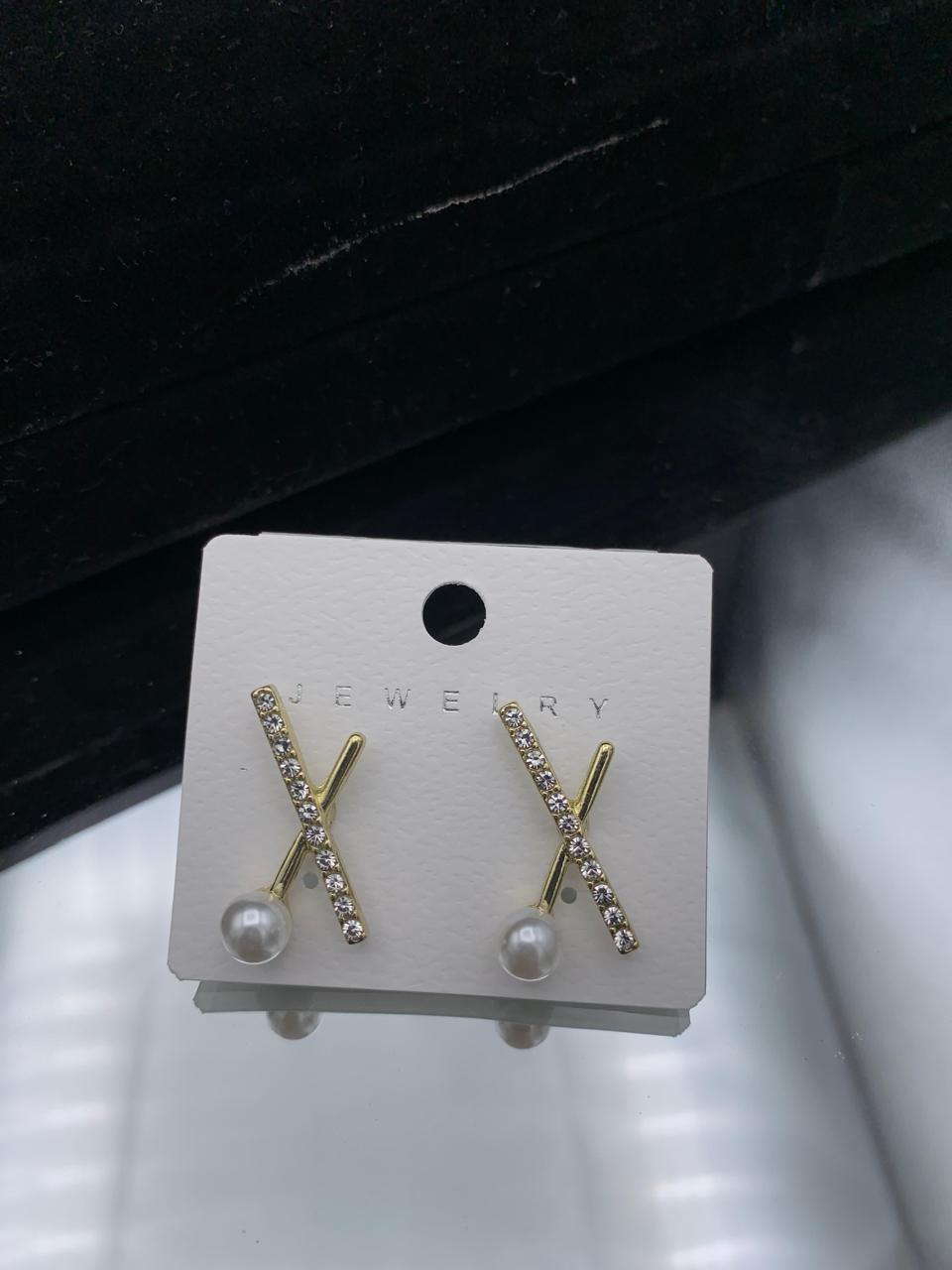 Elegant X-Shape Pearl & Crystal Stud Earrings – Modern Glamour in Gold Finish