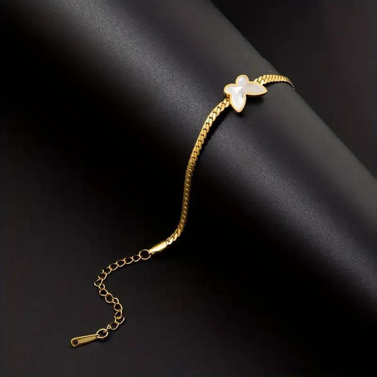 Elegant Gold Butterfly Chain Bracelet