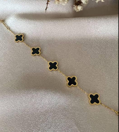 Elegant Black Clover Gold Chain Bracelet