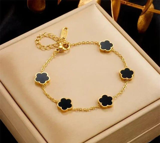 Elegant Black Clover Gold Chain Bracelet