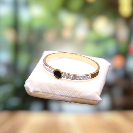 “Eternal Glam” Pave Crystal Bracelet – Gold & Black Onyx