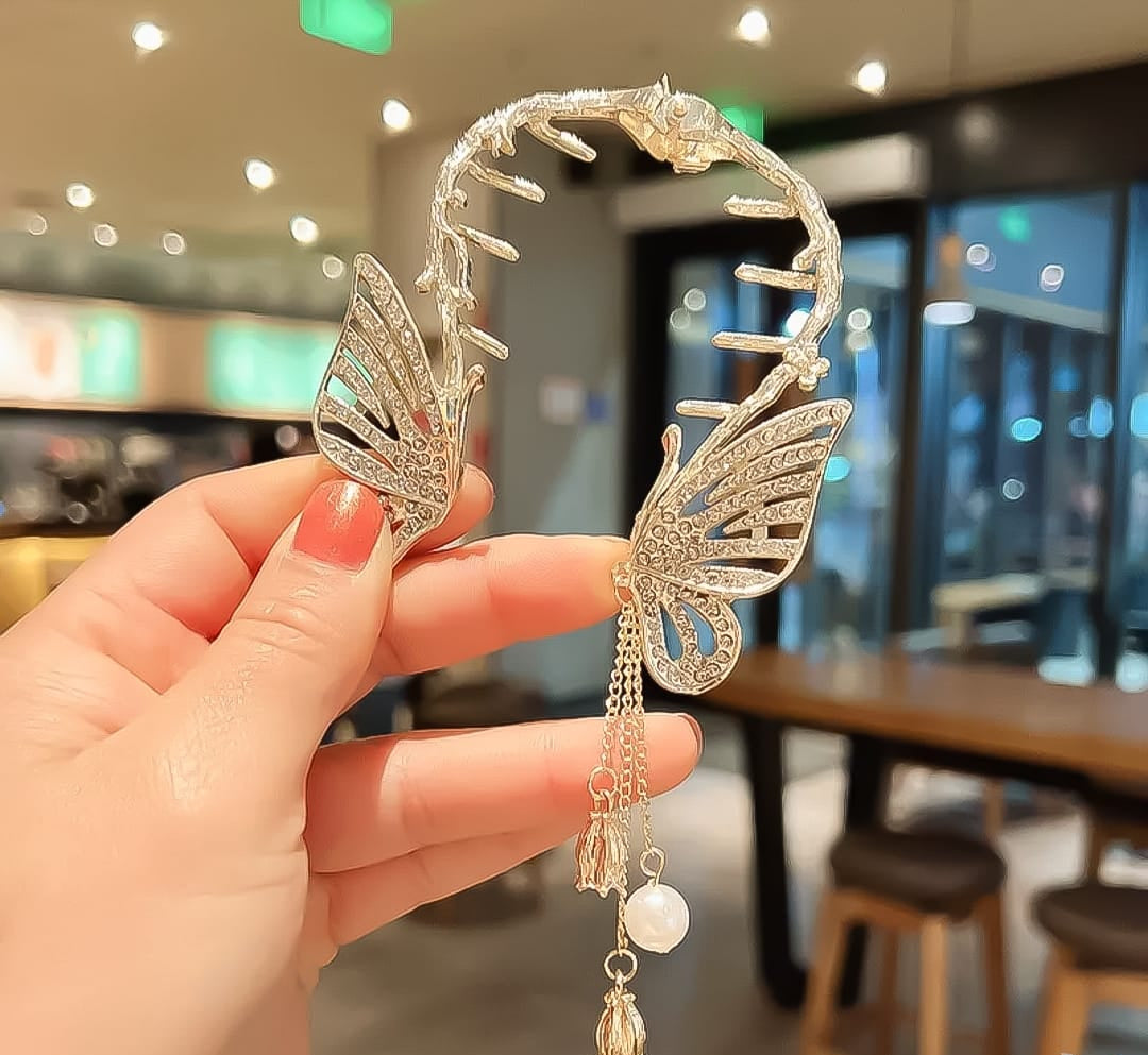 Elegant Butterfly-Inspired Hair Claw Clip